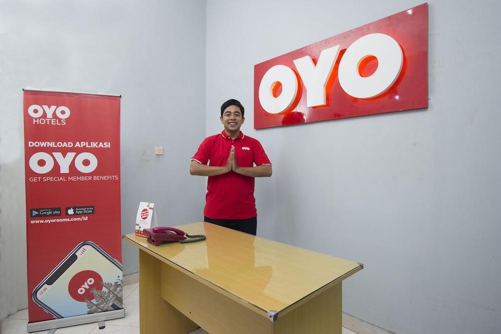 Oyo 572 Omah Gedongkuning Syariah Homestay Jogjakarta Buitenkant foto